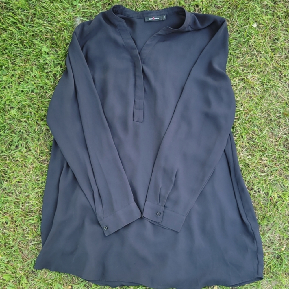 Stork&Babe black maternity sheer top